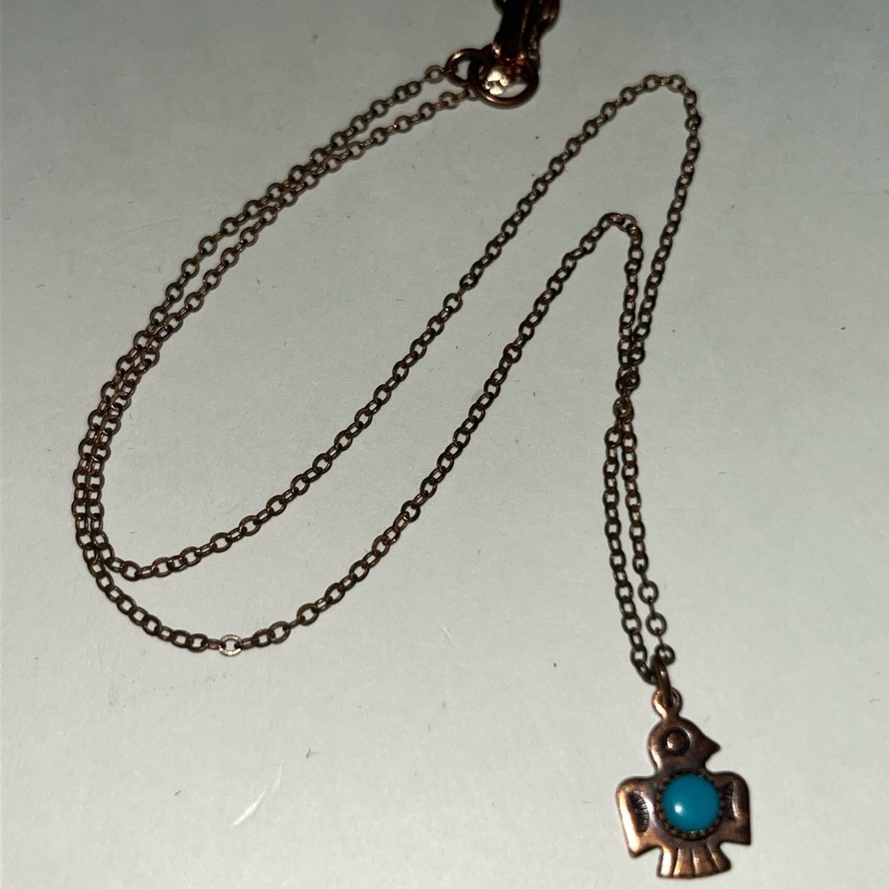 Vintage Petite Turquoise Copper Thunderbird Necklace & Coordinating Accessories - Picture 3 of 13